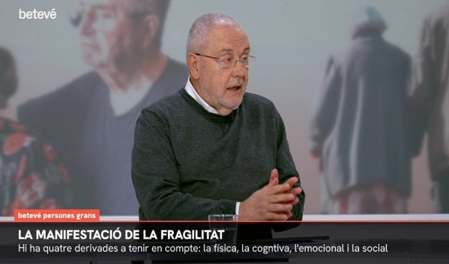 La FATEC aconsella la prevenció per evitar la síndrome de la fragilitat entre la gent gran  /  FATEC