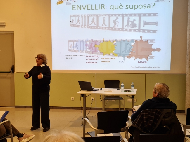 Xerrada debat al Casal de Gent Gran Vall Hebron  &nbsp;/&nbsp; FATEC